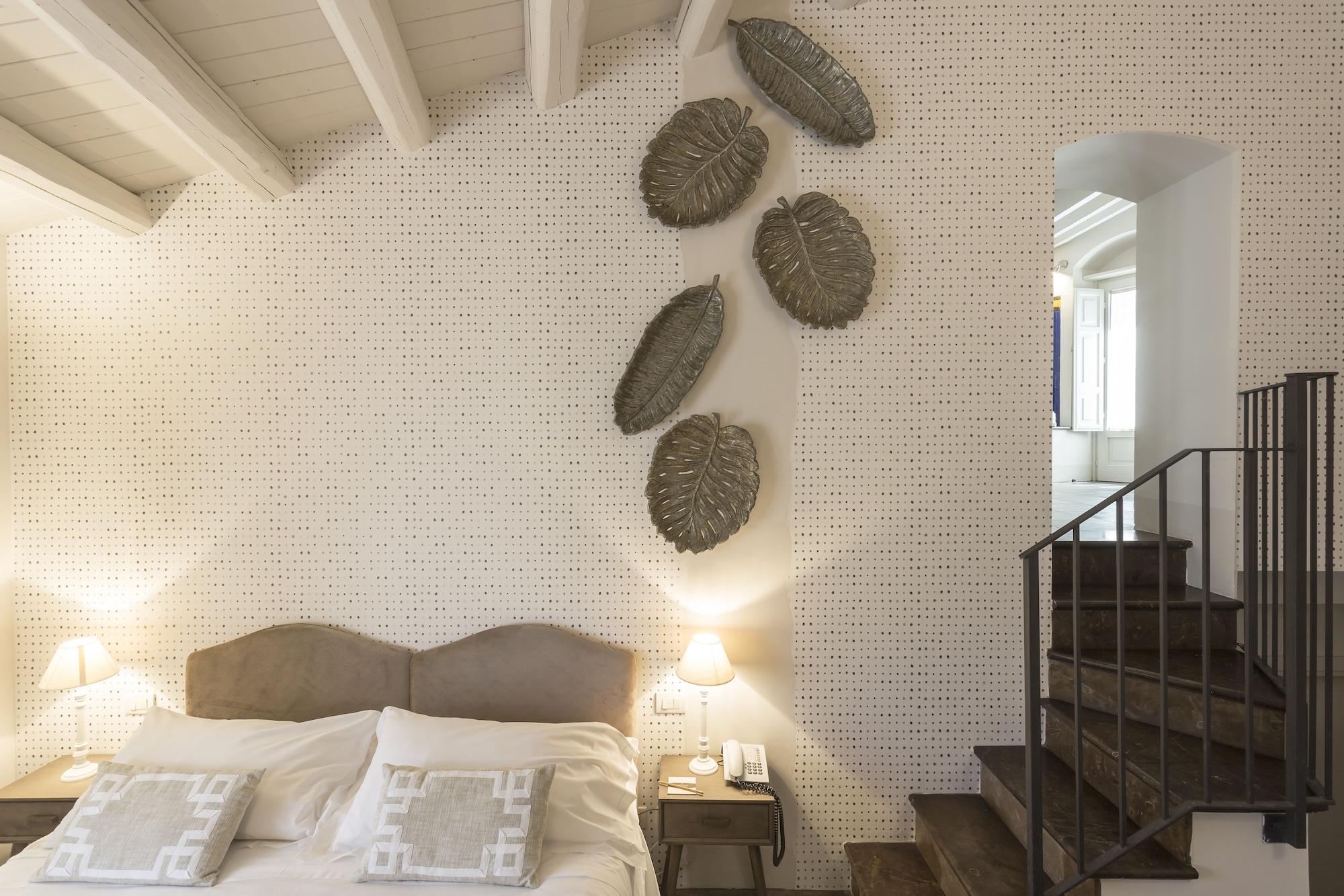 Locanda Don Serafino Historical Boutique Hotel Ragusa Esterno foto
