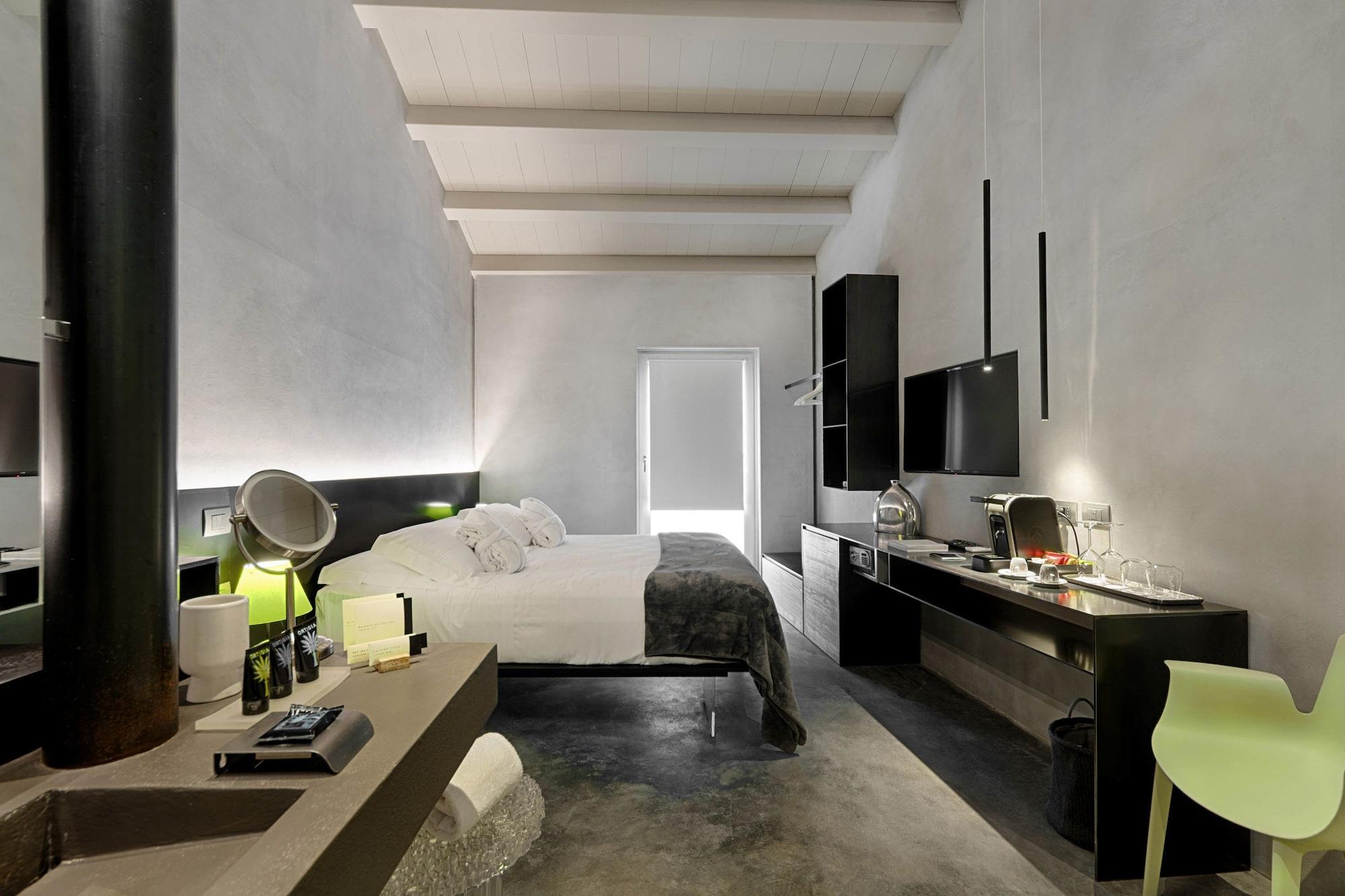 Locanda Don Serafino Historical Boutique Hotel Ragusa Esterno foto