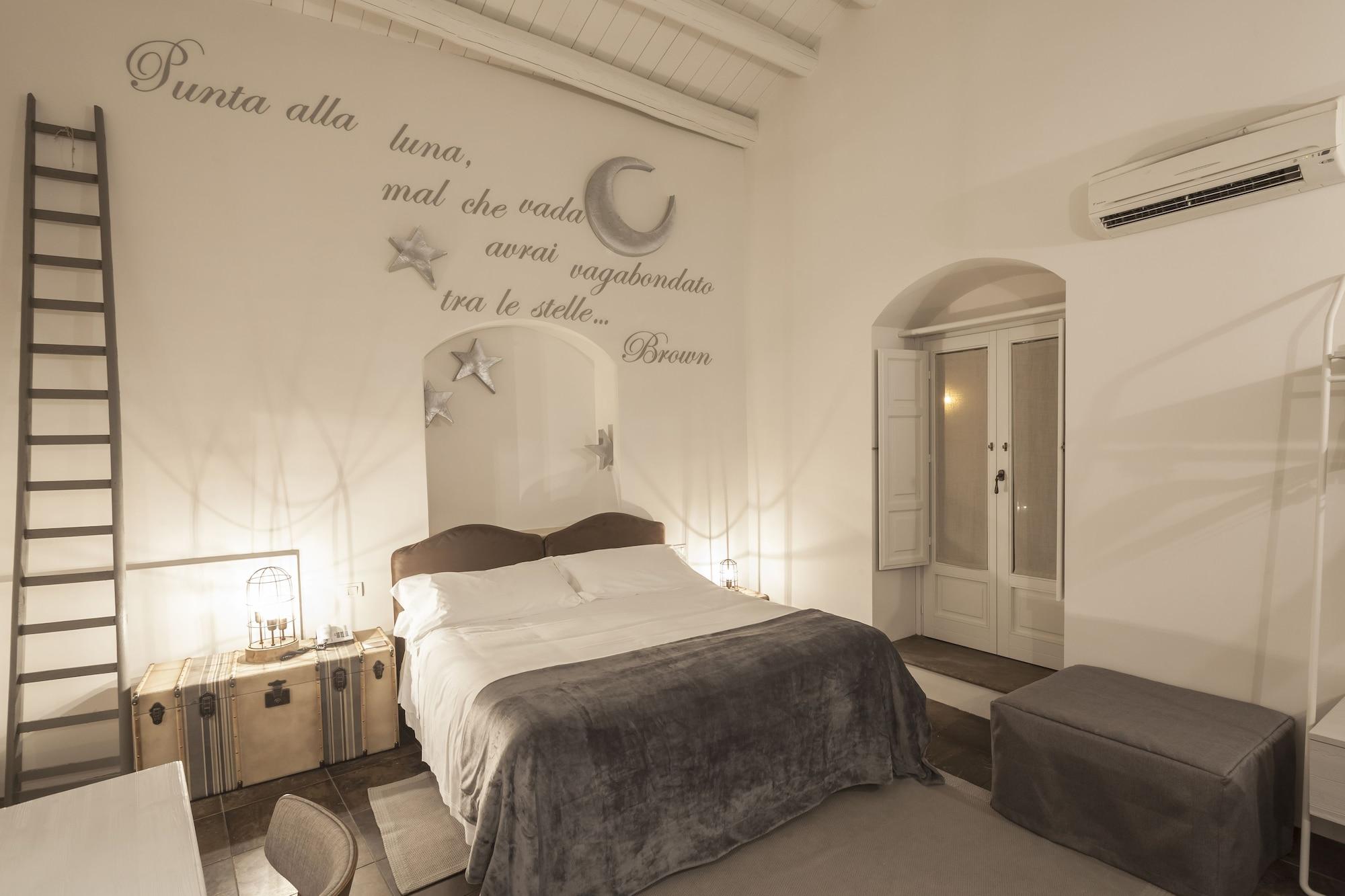 Locanda Don Serafino Historical Boutique Hotel Ragusa Esterno foto