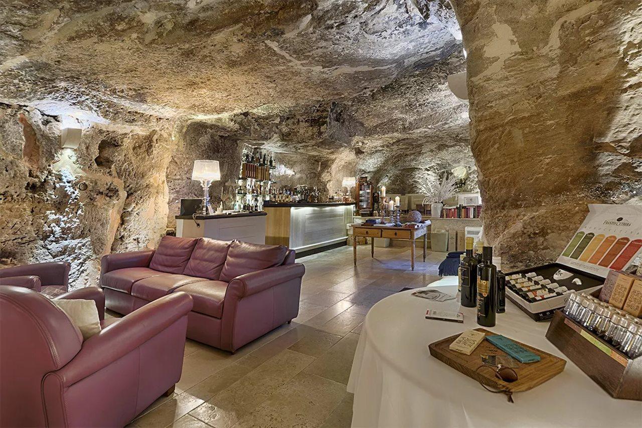 Locanda Don Serafino Historical Boutique Hotel Ragusa Esterno foto