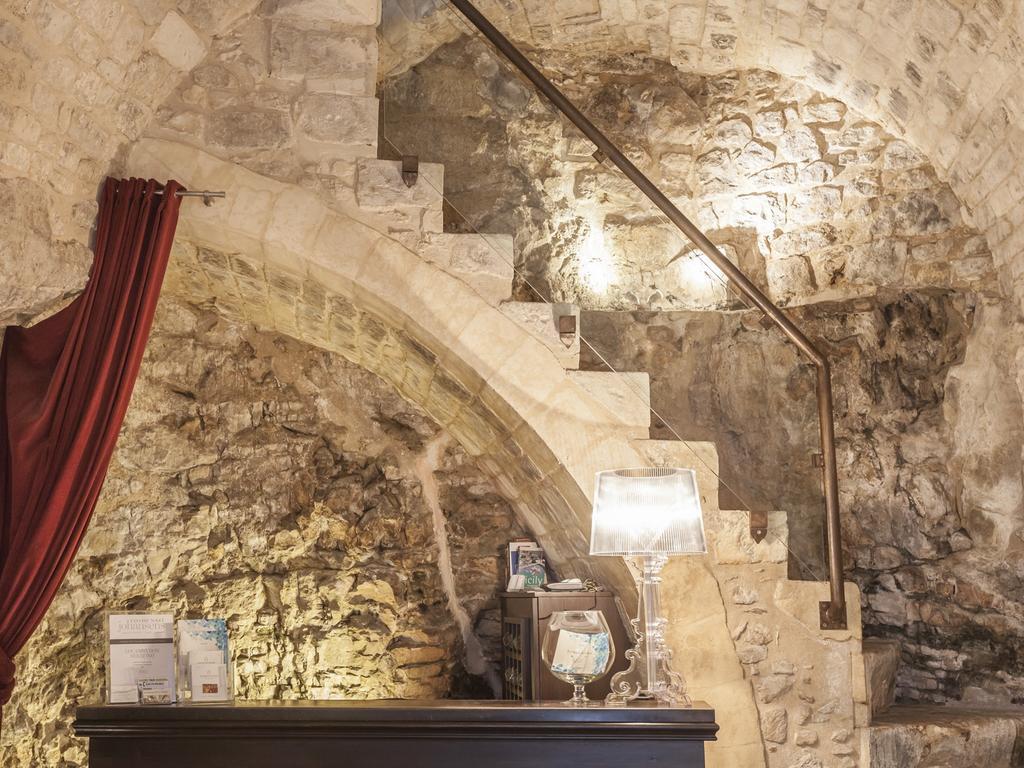 Locanda Don Serafino Historical Boutique Hotel Ragusa Esterno foto