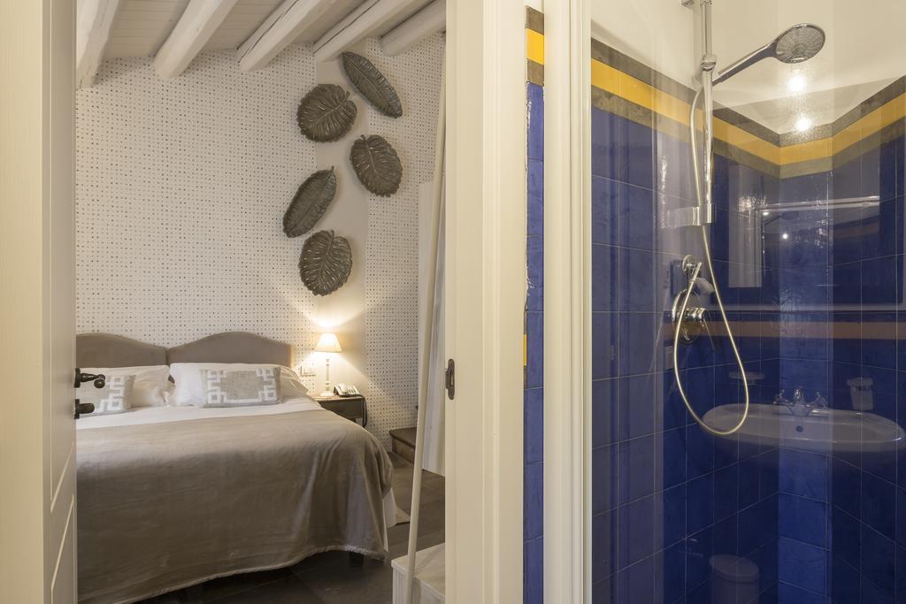 Locanda Don Serafino Historical Boutique Hotel Ragusa Esterno foto