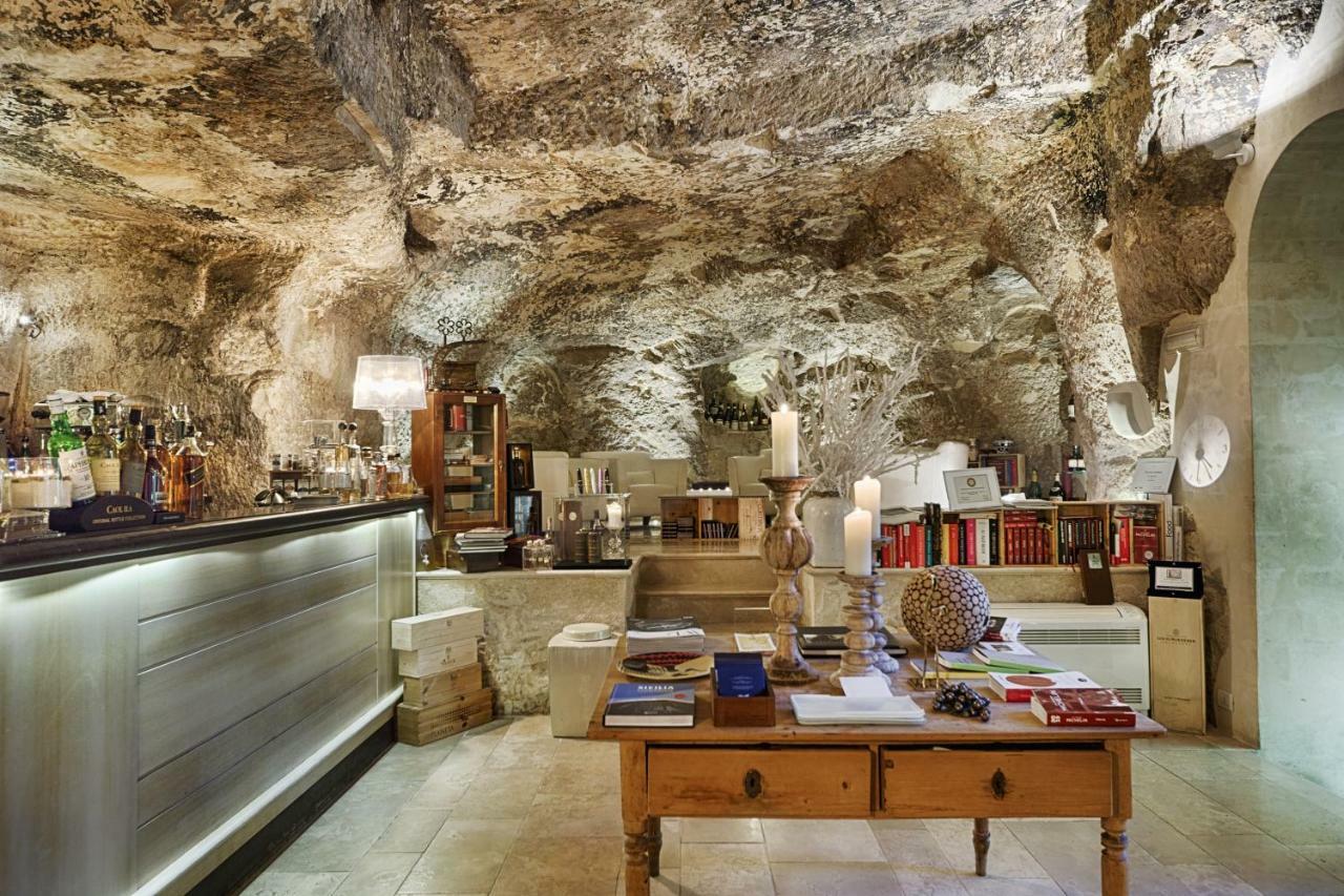 Locanda Don Serafino Historical Boutique Hotel Ragusa Esterno foto