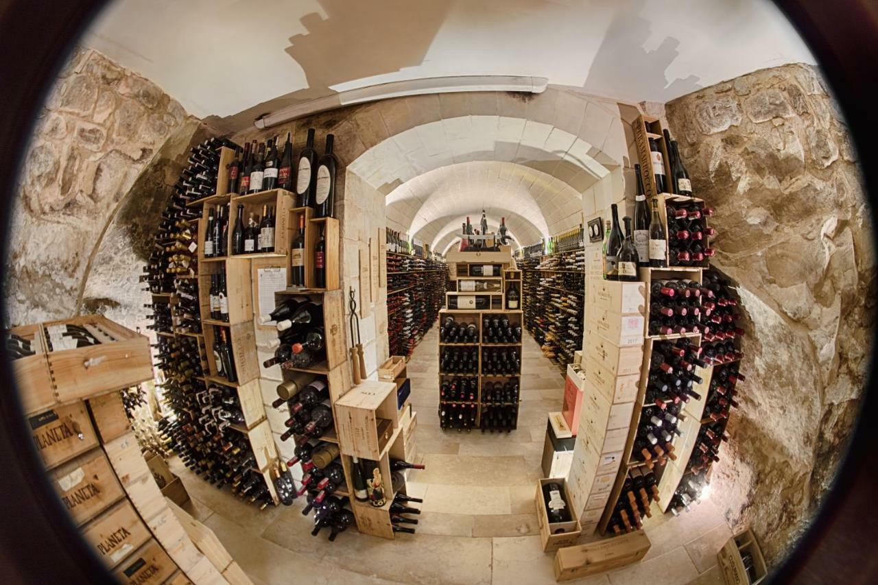 Locanda Don Serafino Historical Boutique Hotel Ragusa Esterno foto